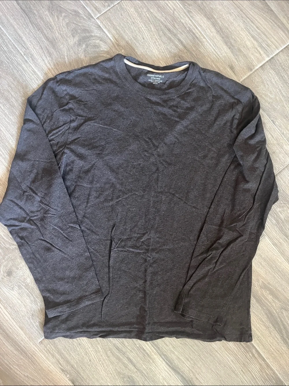 Banana Republic Men's Long Sleeve Crewneck - Charcoal
